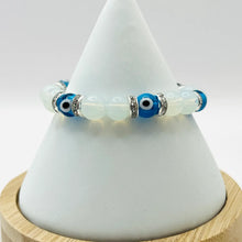 Load image into Gallery viewer, Elegant Zirconium Evil Eye Stretch Bracelet: Protection
