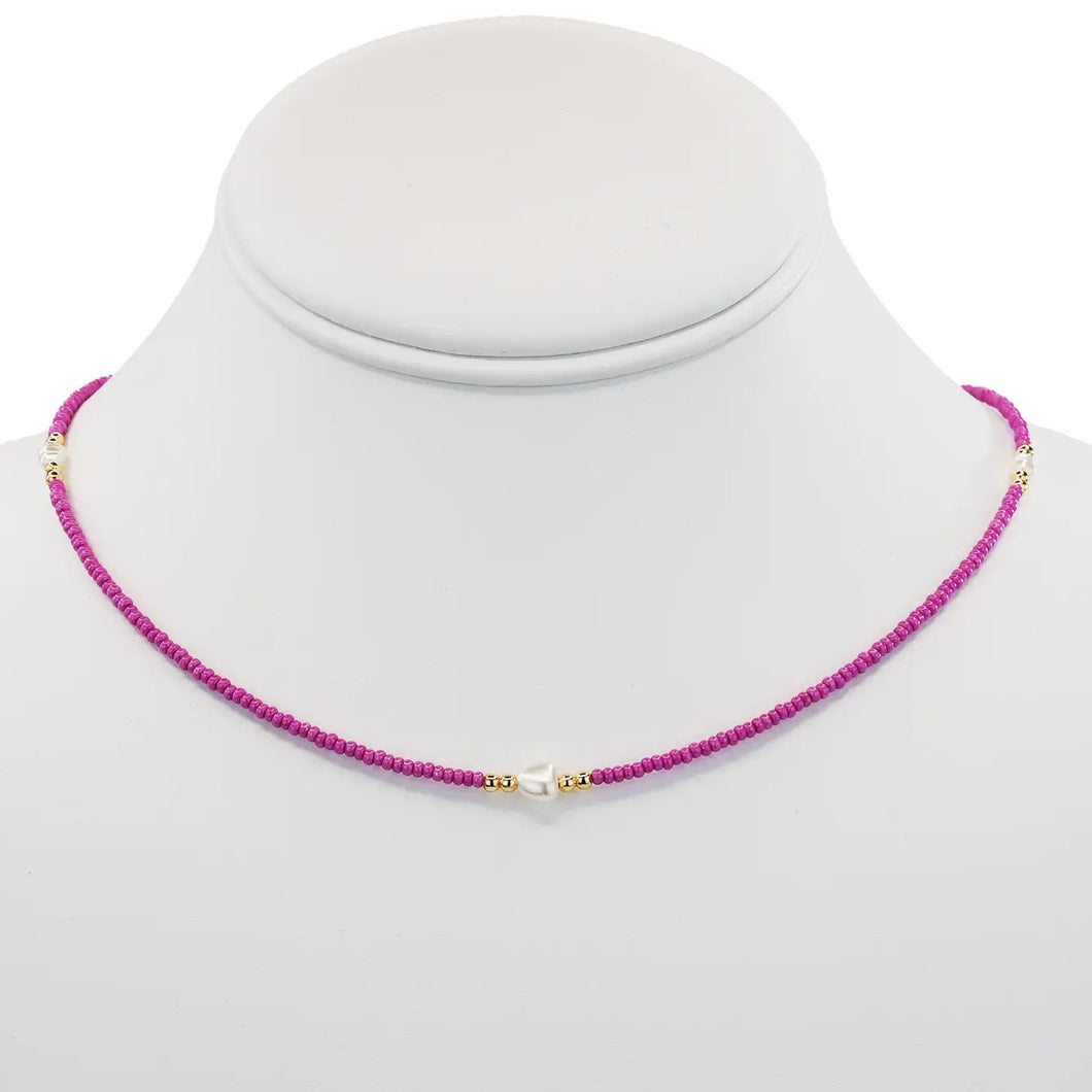 Delicate Pink Beaded Summer Necklace: Subtle Elegance 