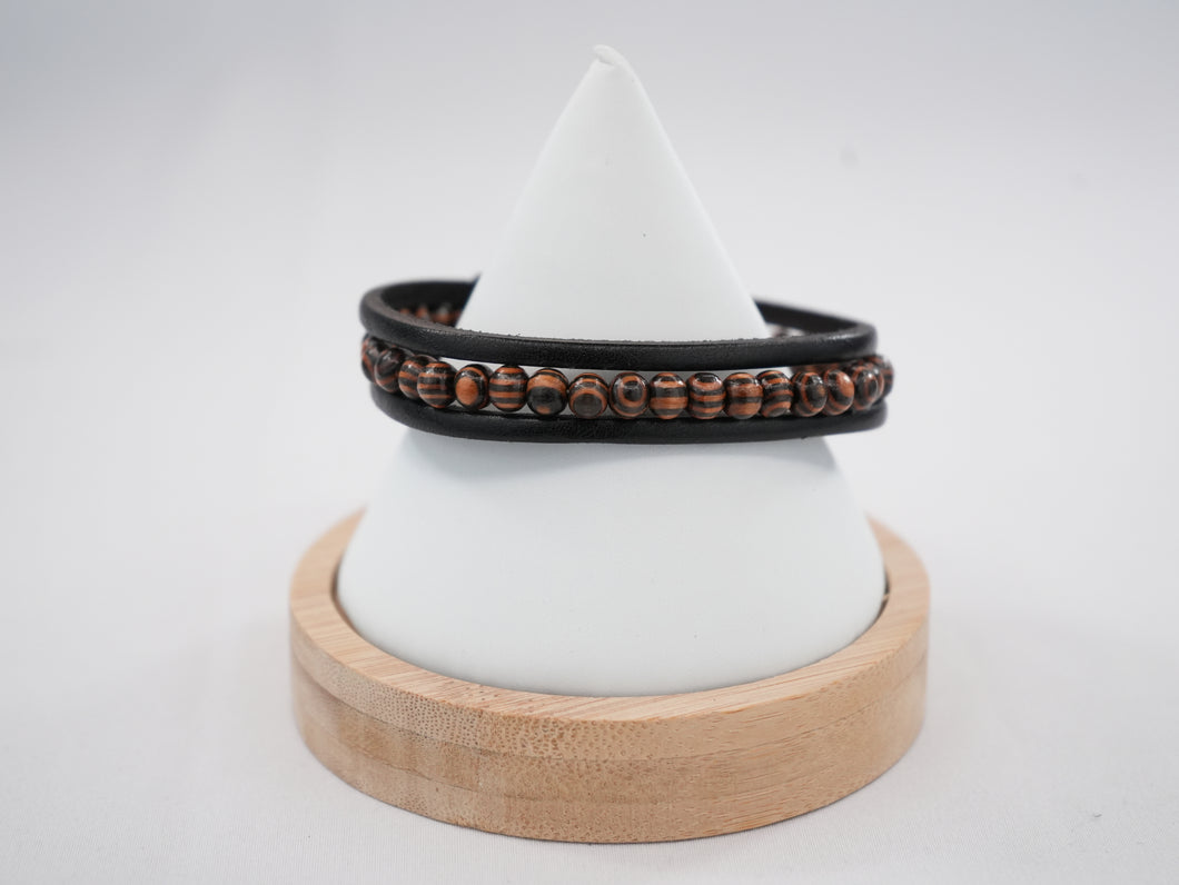 Luxe Leather Bracelets: Fine Artisanal Detail, Gift for Him